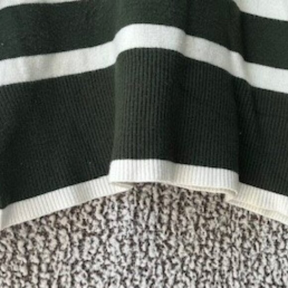 LUXE BY TRICOT Striped Long Sleeve Turtleneck Sweater - Picture 3 of 8